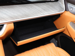 2022款 3.0T 运动版 造境型 5座