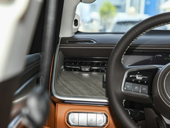 2022款 3.0T 运动版 造境型 5座