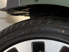 2022款 5.0 SC V8 565PS SVA耀动典藏版 