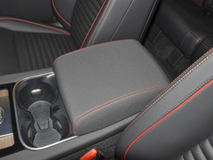 2022款 P300e 性能科技版
免税
