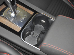 2022款 P300e 性能科技版
免税
