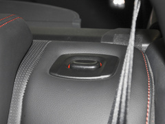 2022款 P300e 性能科技版
免税
