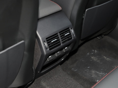 2022款 P300e 性能科技版
免税
