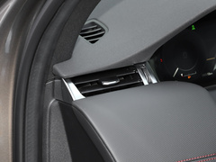 2022款 P300e 性能科技版
免税
