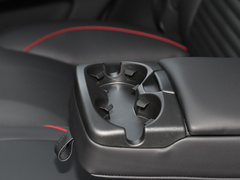 2022款 P300e 性能科技版
免税
