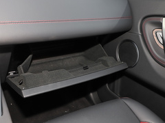 2022款 P300e 性能科技版
免税
