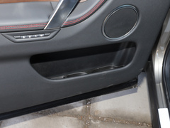 2022款 P300e 性能科技版
免税
