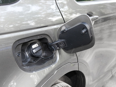 2022款 P300e 性能科技版
免税

