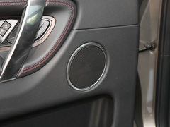 2022款 P300e 性能科技版
免税
