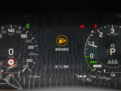 2022款 P300e 性能科技版
免税
