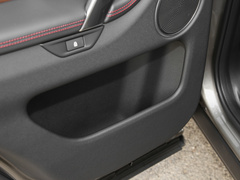 2022款 P300e 性能科技版
免税
