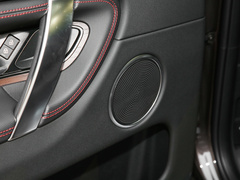 2022款 P300e 性能科技版
免税
