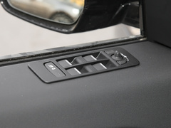 2022款 P300e 性能科技版
免税
