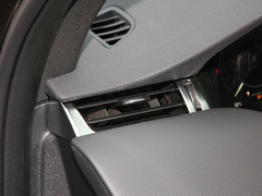 2022款 P300e 性能科技版
免税
