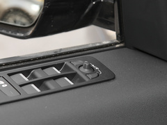 2022款 P300e 性能科技版
免税
