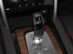 2022款 P300e 性能科技版
免税
