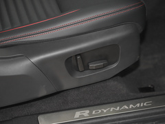 2022款 P300e 性能科技版
免税
