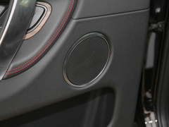 2022款 P300e 性能科技版
免税
