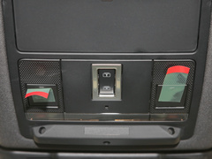 2022款 P300e 性能科技版
免税
