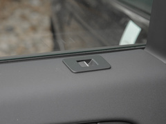 2022款 P300e 性能科技版
免税
