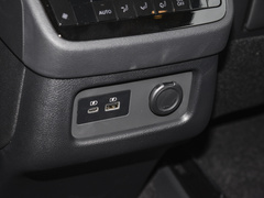 2022款 2.0T 典雅版