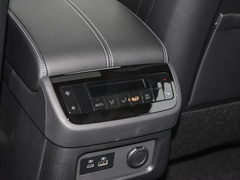 2022款 2.0T 典雅版