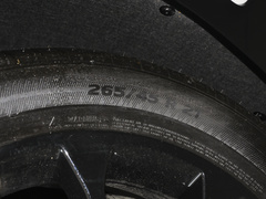 2022款 轻混 650T RS Twin-Clutch四驱7座 白夜版