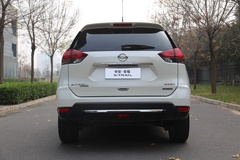 2022款 2.0L 两驱智联舒享版