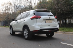 2022款 2.0L 两驱智联舒享版
