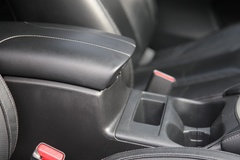 2022款 2.0L 两驱智联舒享版