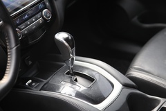 2022款 2.0L 两驱智联舒享版