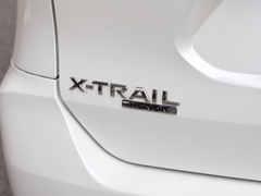 2022款 2.0L 两驱智联舒享版