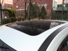 2022款 2.0L 两驱智联舒享版