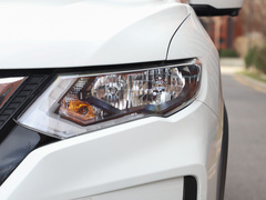 2022款 2.0L 两驱智联舒享版