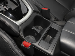 2022款 2.0L 两驱智联舒享版
