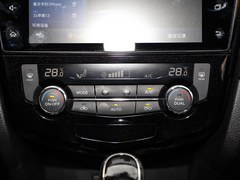 2022款 2.0L 两驱智联舒享版