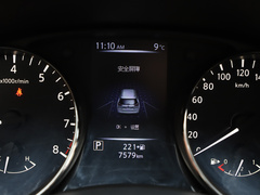 2022款 2.0L 两驱智联舒享版