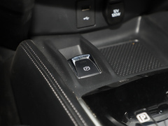 2022款 2.0L 两驱智联舒享版