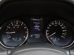 2022款 2.0L 两驱智联舒享版