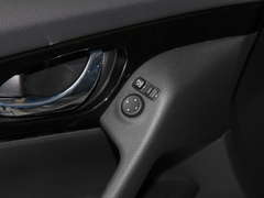 2022款 2.0L 两驱智联舒享版