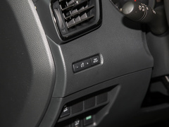 2022款 2.0L 两驱智联舒享版