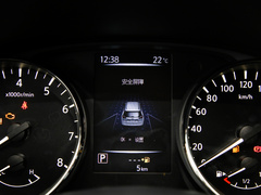 2022款 2.0L 两驱智联舒享版