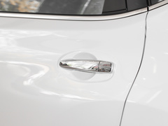 2022款 2.0L 兩驅(qū)智聯(lián)臻享版