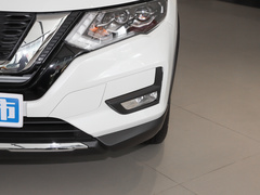 2022款 2.0L 兩驅(qū)智聯(lián)臻享版