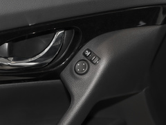 2022款 2.0L 两驱智联臻享版