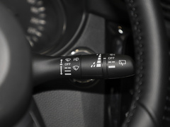 2022款 2.0L 两驱智联臻享版