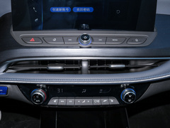 2022款 互联智慧型 PLUS