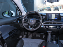 2022款 互联智慧型 PLUS