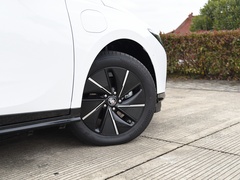 2022款 互联智慧型 PLUS