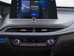 2022款 互联智慧型 PLUS